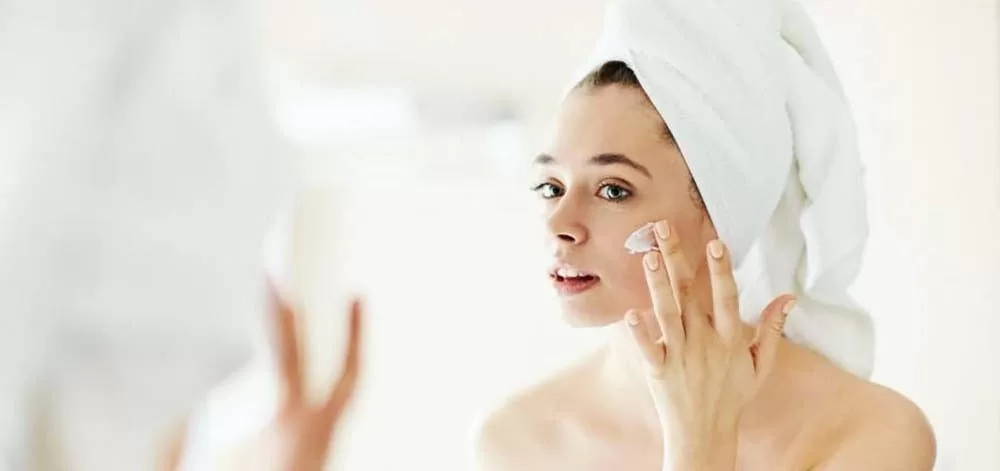 Banho no inverno: Como evitar o ressecamento da pele