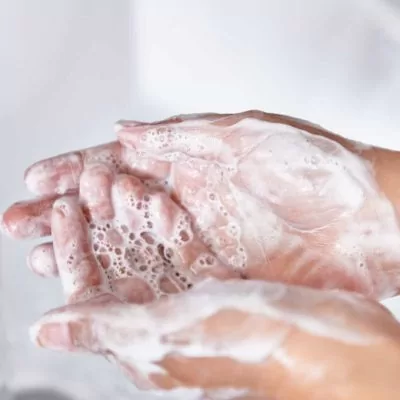 Lavar as mãos: Saiba como fazer do jeito certo